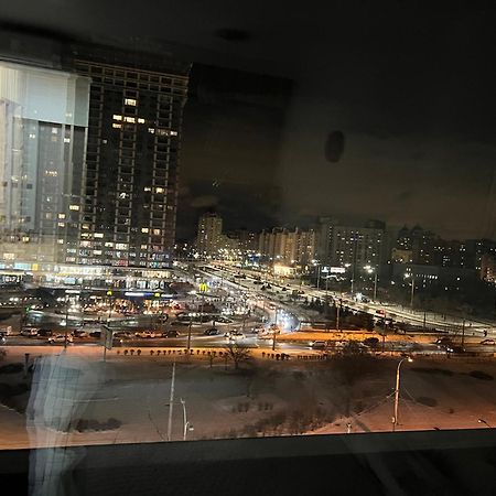 Apartment Smart Plaza Obolon' Kiev Exteriör bild